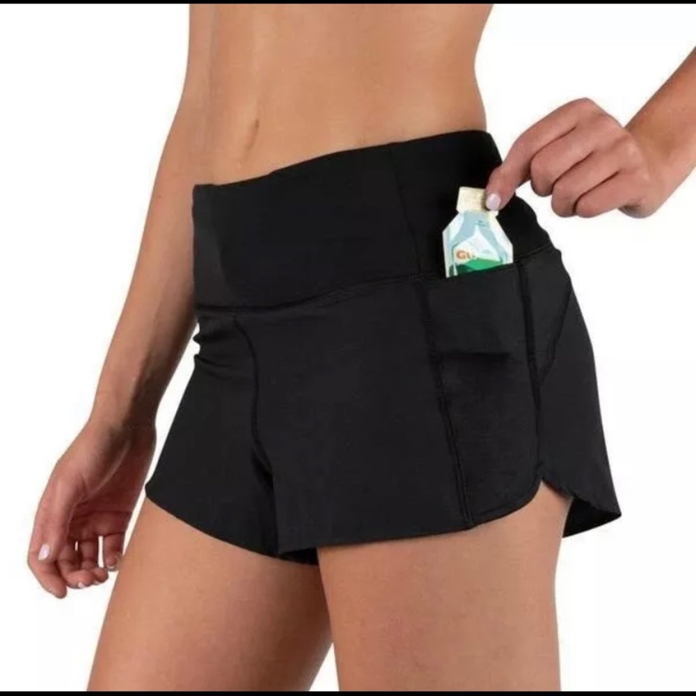 Run in Rabbit mountain climber shorts